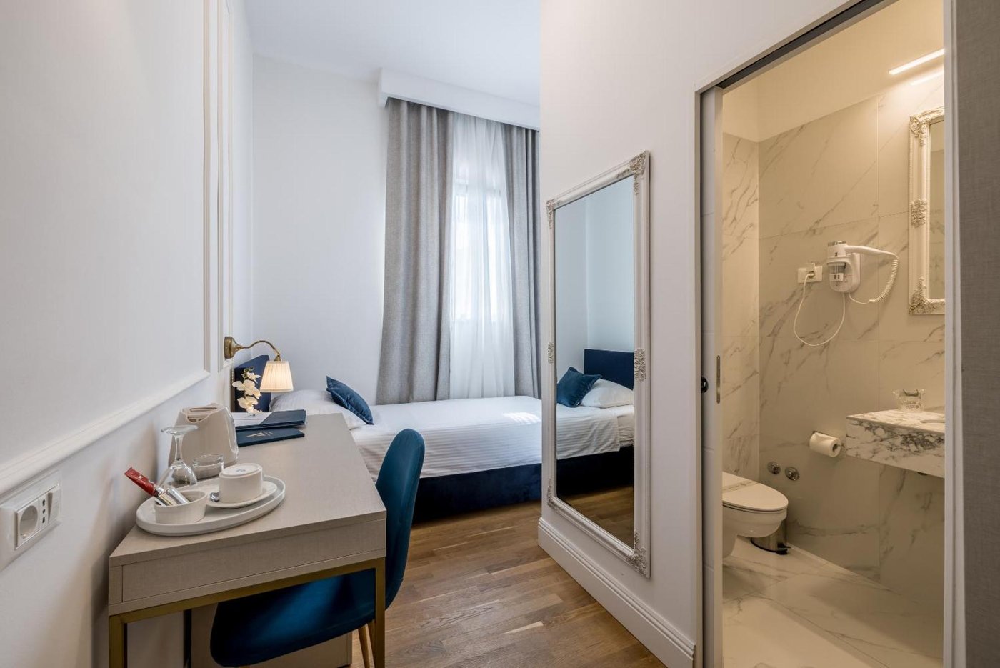 Single Room